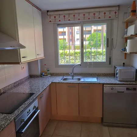 Apartamento Familiar Con Piscina Y Padel *